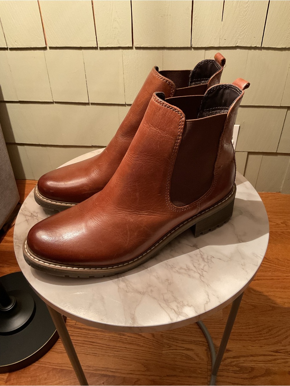 Women's Tan Leather Chelsea Ankle Booties